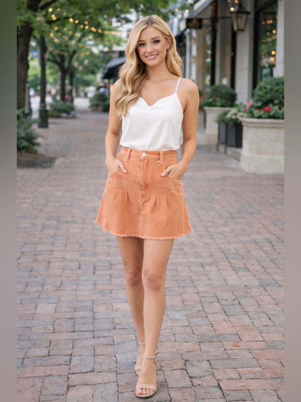 NEW Pilcro by Anthropologie Mini Skirt Size 4 Color Orange